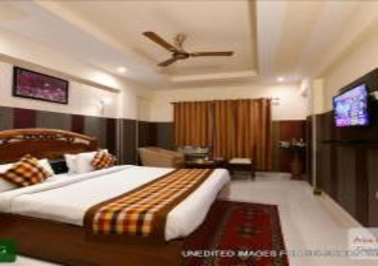 Hotel Chanakya Agra  Dış mekan fotoğraf