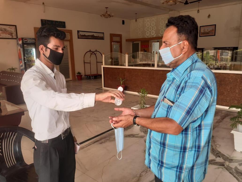 Hotel Chanakya Agra  Dış mekan fotoğraf