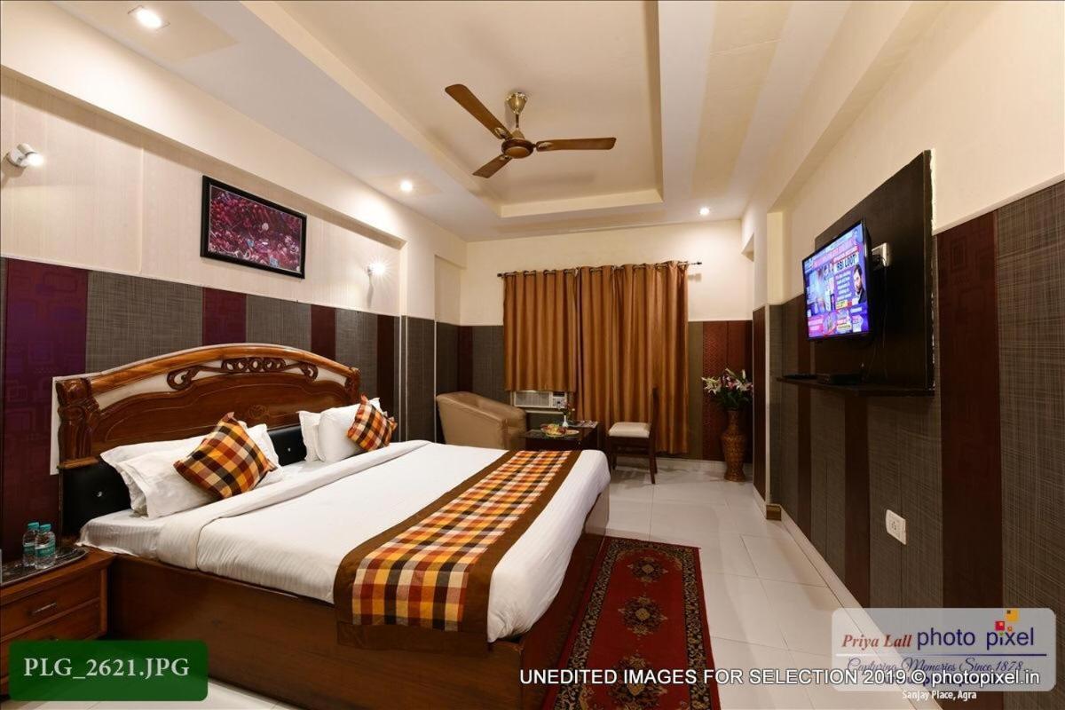 Hotel Chanakya Agra  Dış mekan fotoğraf