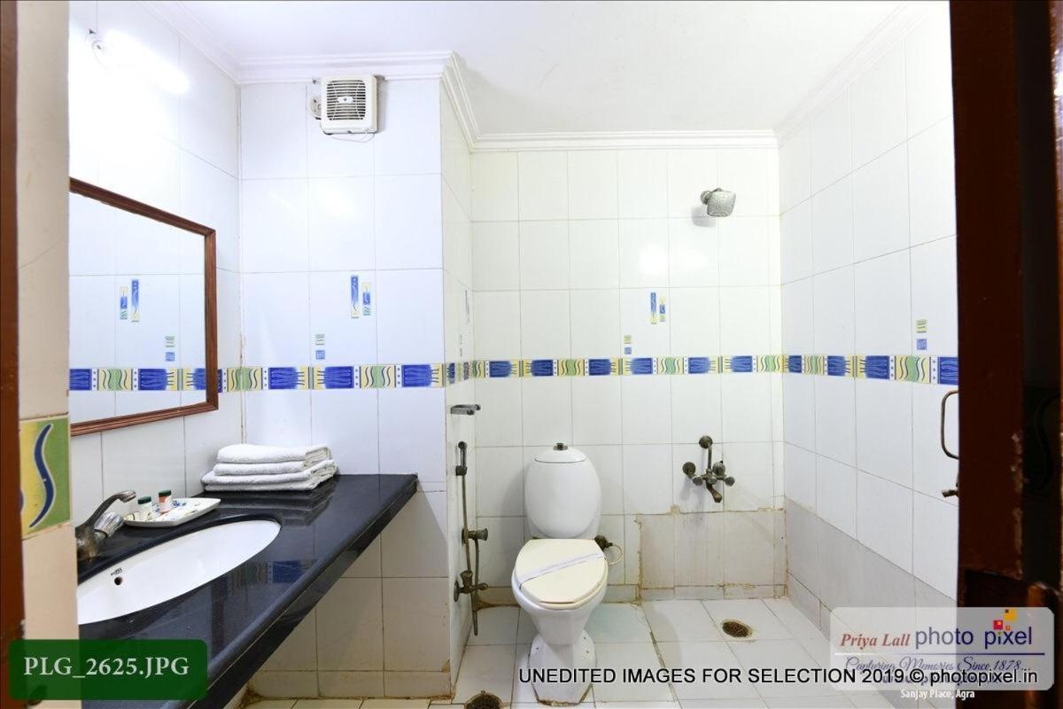 Hotel Chanakya Agra  Dış mekan fotoğraf