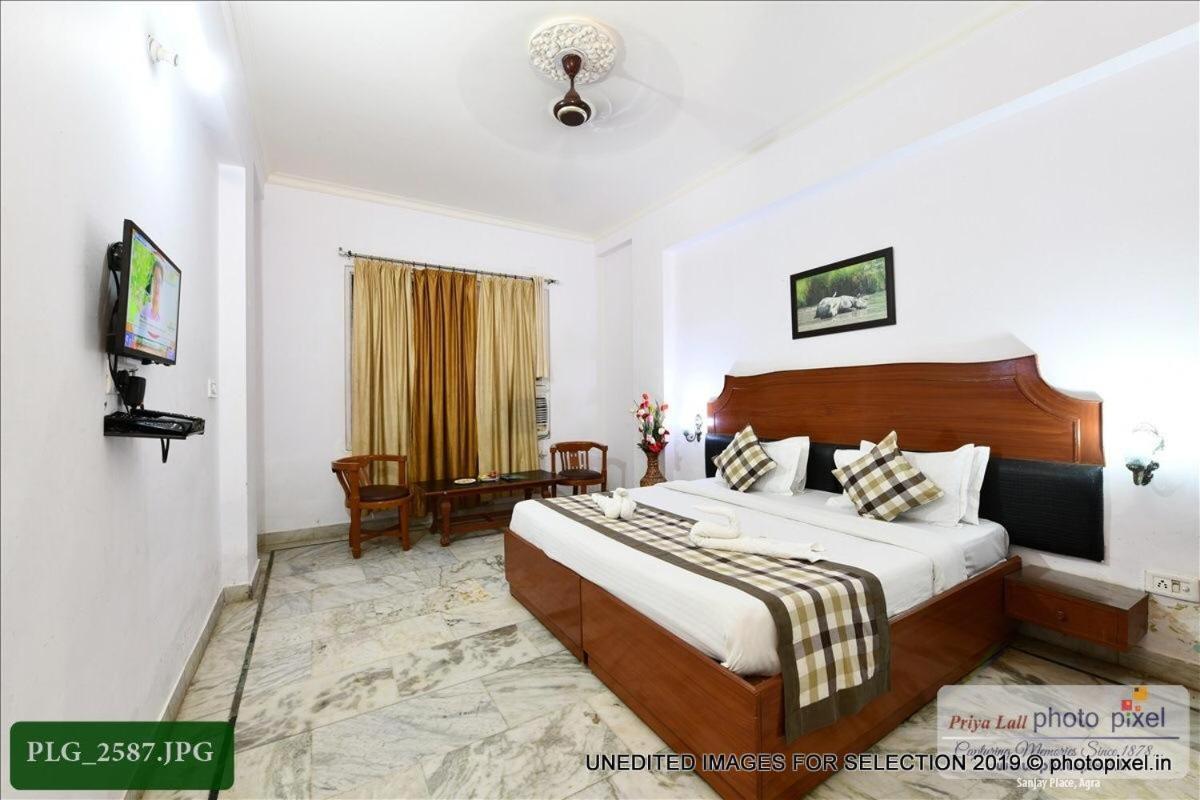 Hotel Chanakya Agra  Dış mekan fotoğraf